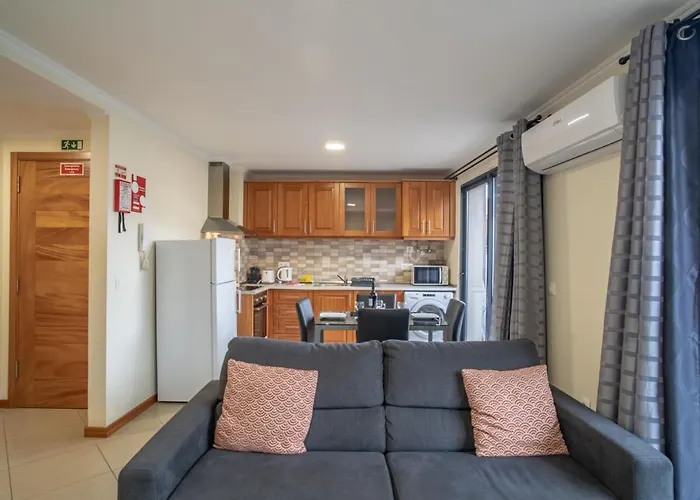 Vista Vieira Apartments